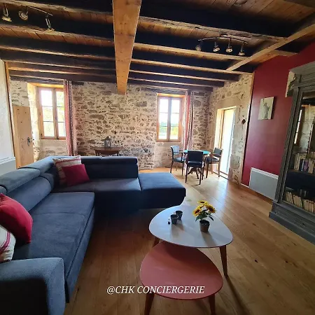 La Dorgisière - Ferme Du Xviie Rénovée, Grand Jardin Arboré à 15 Min Du Puy Dufou Casa vacanze Saint-Amand-sur-Sevre