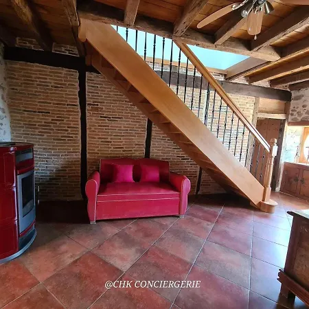 La Dorgisière - Ferme Du Xviie Rénovée, Grand Jardin Arboré à 15 Min Du Puy Dufou Casa vacanze