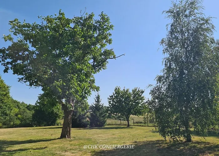 La Dorgisière - Ferme Du Xviie Rénovée, Grand Jardin Arboré à 15 Min Du Puy Dufou Saint-Amand-sur-Sevre
