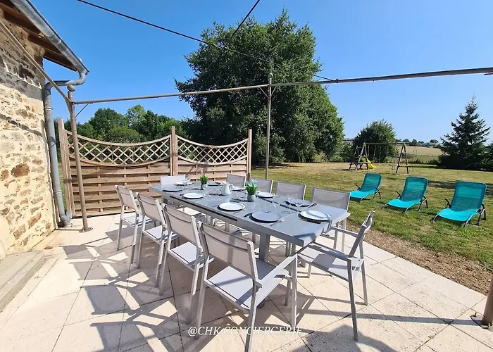 La Dorgisière - Ferme Du Xviie Rénovée, Grand Jardin Arboré à 15 Min Du Puy Dufou * Saint-Amand-sur-Sevre