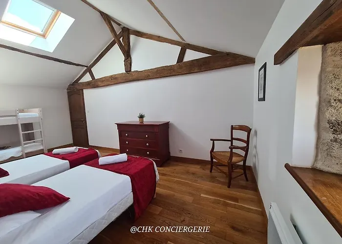 La Dorgisière - Ferme Du Xviie Rénovée, Grand Jardin Arboré à 15 Min Du Puy Dufou Сasa de vacaciones *