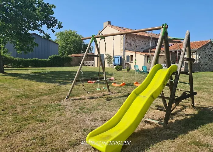 La Dorgisière - Ferme Du Xviie Rénovée, Grand Jardin Arboré à 15 Min Du Puy Dufou Сasa de vacaciones Saint-Amand-sur-Sevre